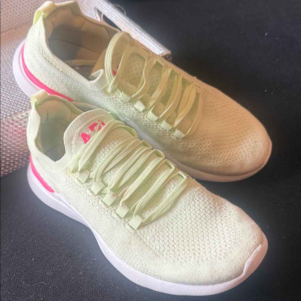 APL TECHLOOM BREEZE Women's Sneakers